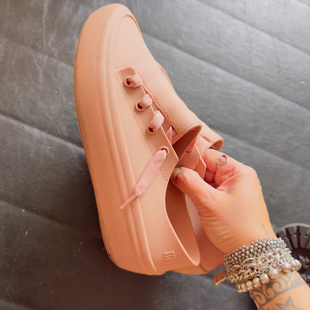Melissa sneakers
